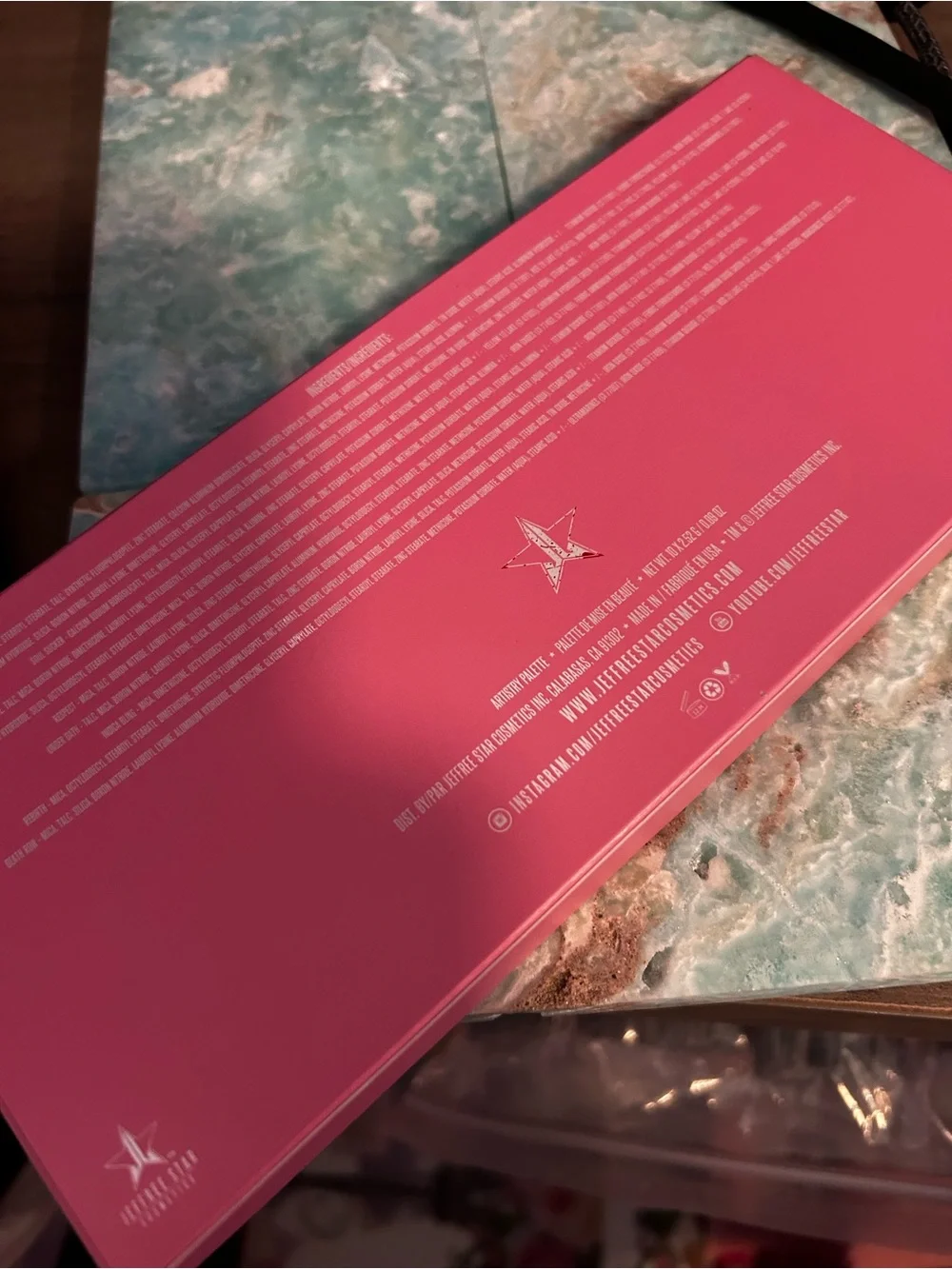 Jeffree Star Beauty Killer 2 Eyeshadow Palette - Pink, Gray, Red Accents